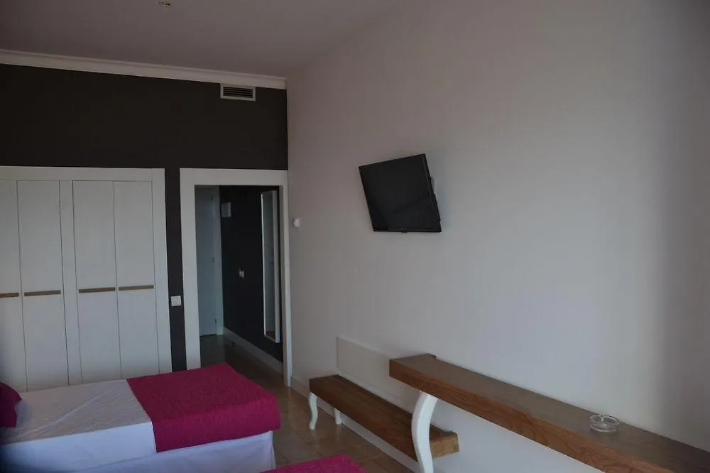 Hotel Brisamar Suites Coma-ruga