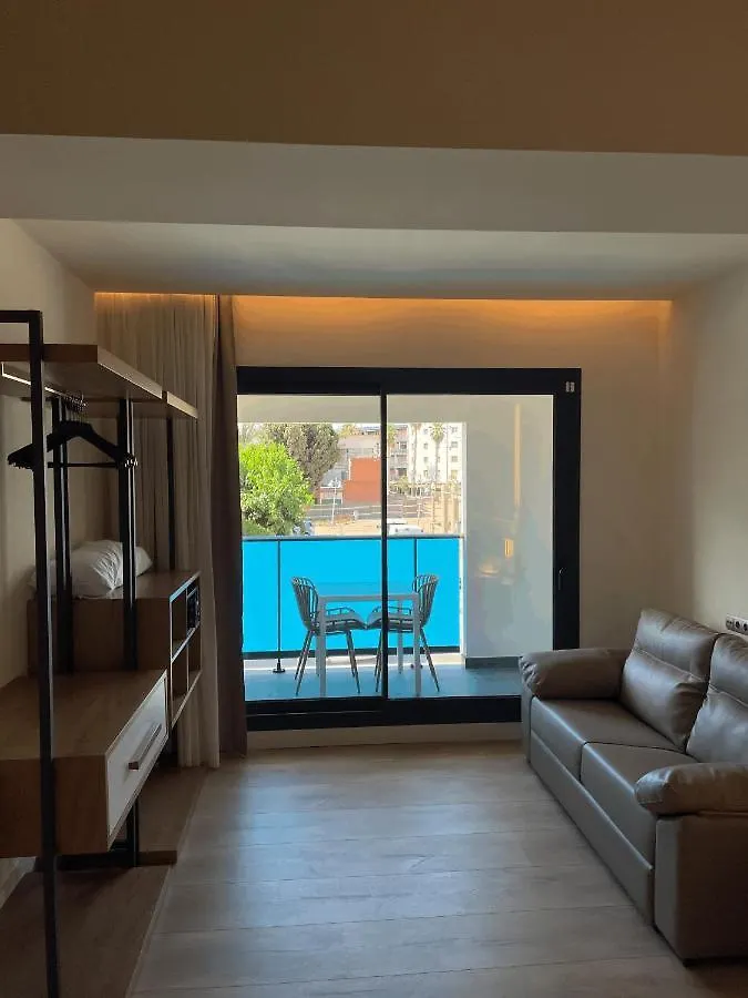 Hotel Brisamar Suites Coma-ruga 3*,  Spain