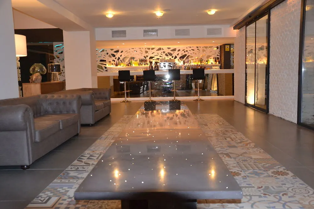 Hotel Brisamar Suites Coma-ruga 3*,
