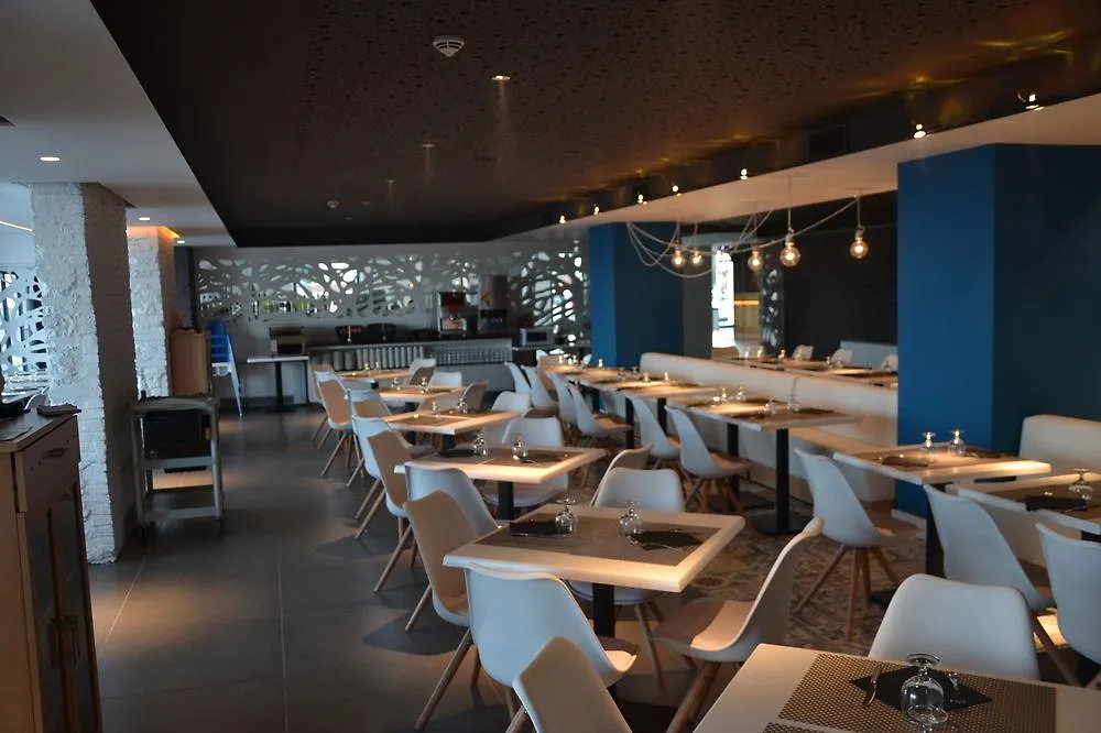 Hotel Brisamar Suites Coma-ruga 3*,  Spain