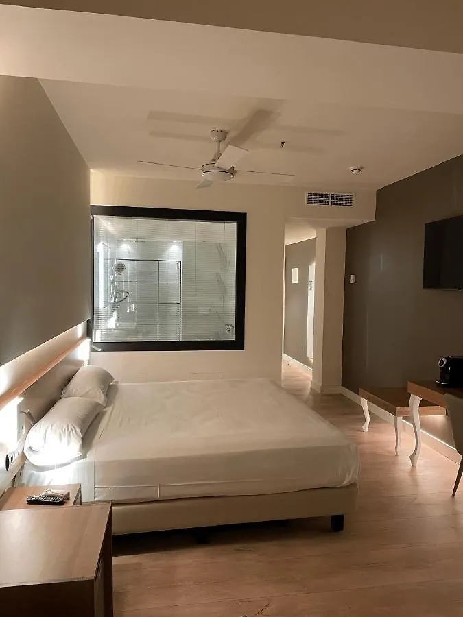 Hotel Brisamar Suites Coma-ruga